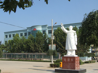  p>曲周县第一中学简称曲周一中,始建于1951年,经过60多年的建设与