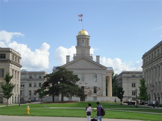  p>爱荷华州立大学(iowa state university; isu),全称为爱荷华州立