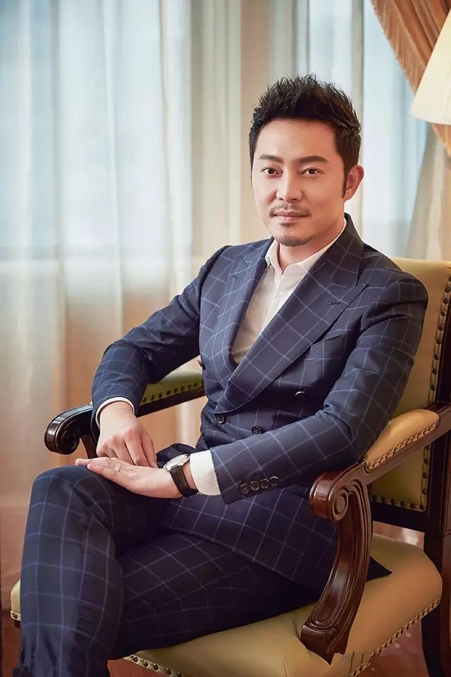  p>沙溢,1978年2月15日出生于 a target="_blank" href="/item/吉林省