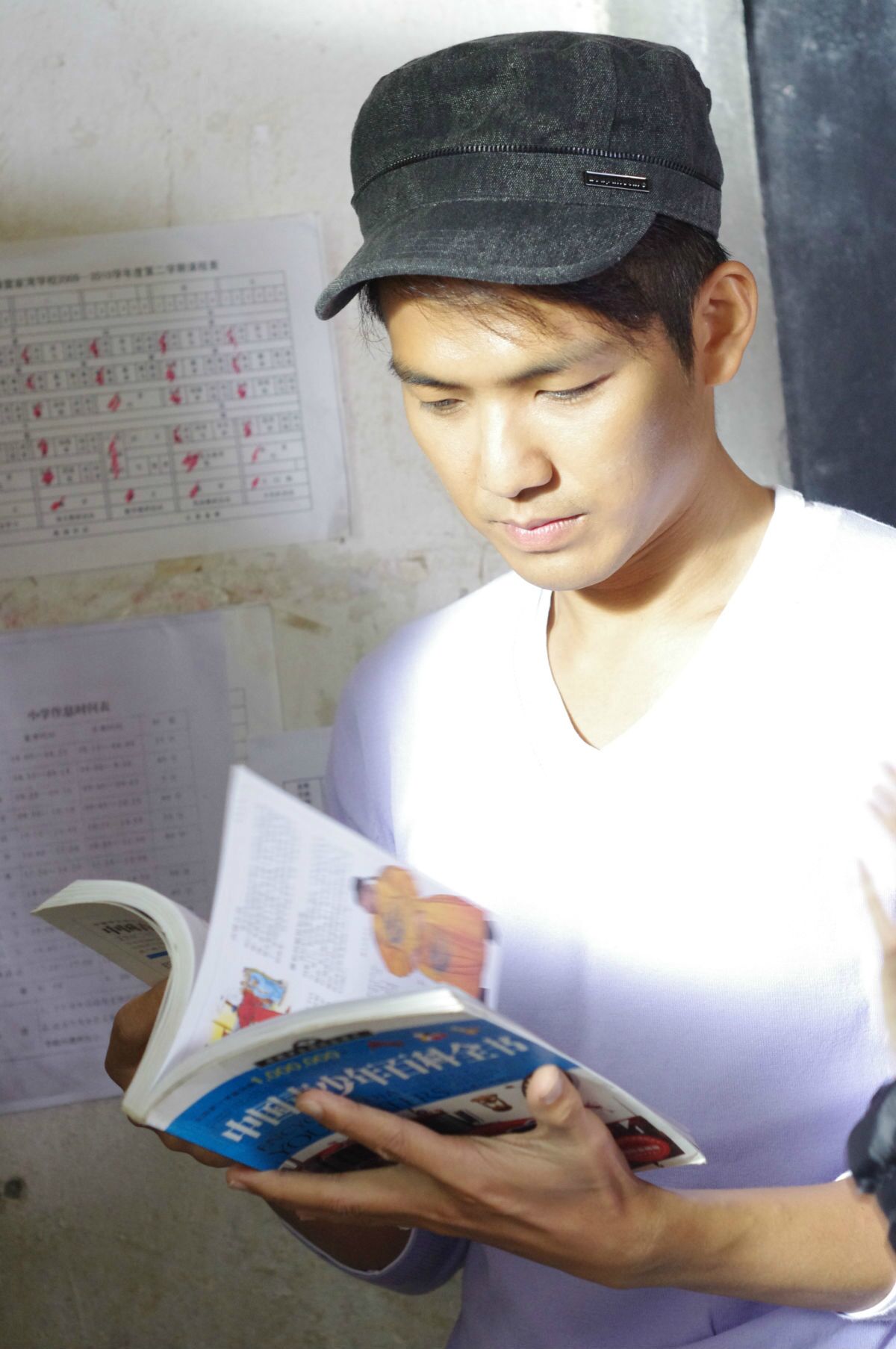  p>钟汉良(wallace chung),1974年11月30日出生于 a target="_blank"