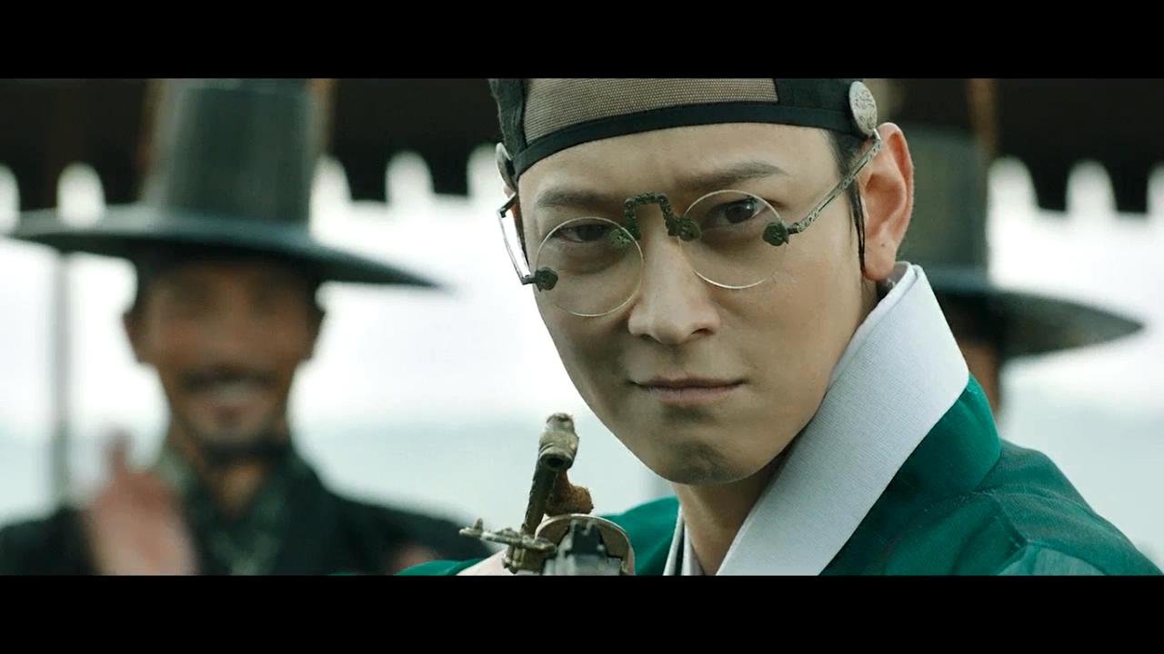  p>姜栋元(kang dong won),1981年1月18日出生于韩国釜山市,韩国男