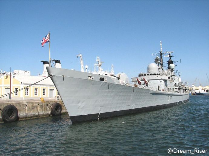 type 42 destroyer