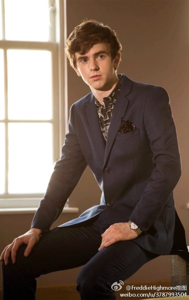  p>弗莱迪·海默(freddie highmore),1992年2月14日出生于英国伦敦