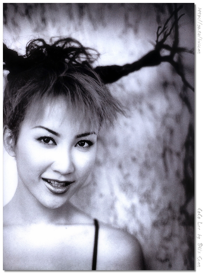  p>李玟(coco lee),1975年1月17日出生于中国香港,华语流行乐女歌手