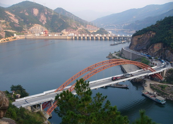  p>水口镇,隶属于广东省 a target="_blank" href="/item/江门市