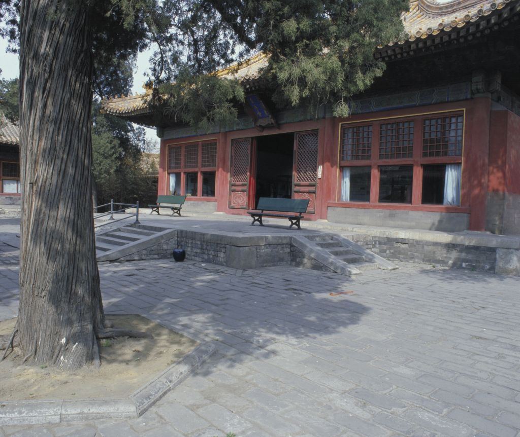 东西六宫