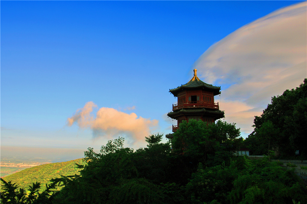 data-lemmaid="2155532">云台山 /a>中麓,该风景区是国家重点风景名胜