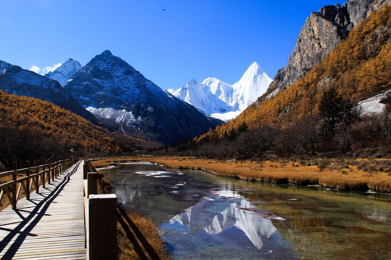 四川省甘孜州稻城亚丁旅游景区