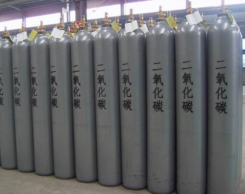 二氧化碳气瓶