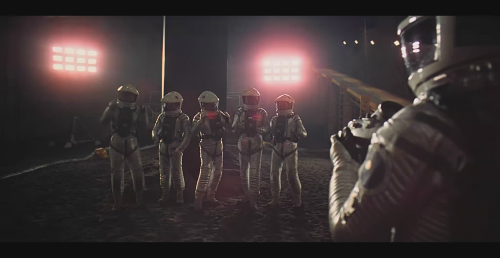  p>《2001太空漫游》( i>2001: a space odyssey /i>)是由 a href="#"