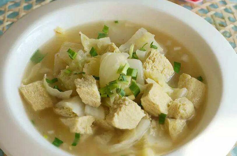 冻豆腐白菜