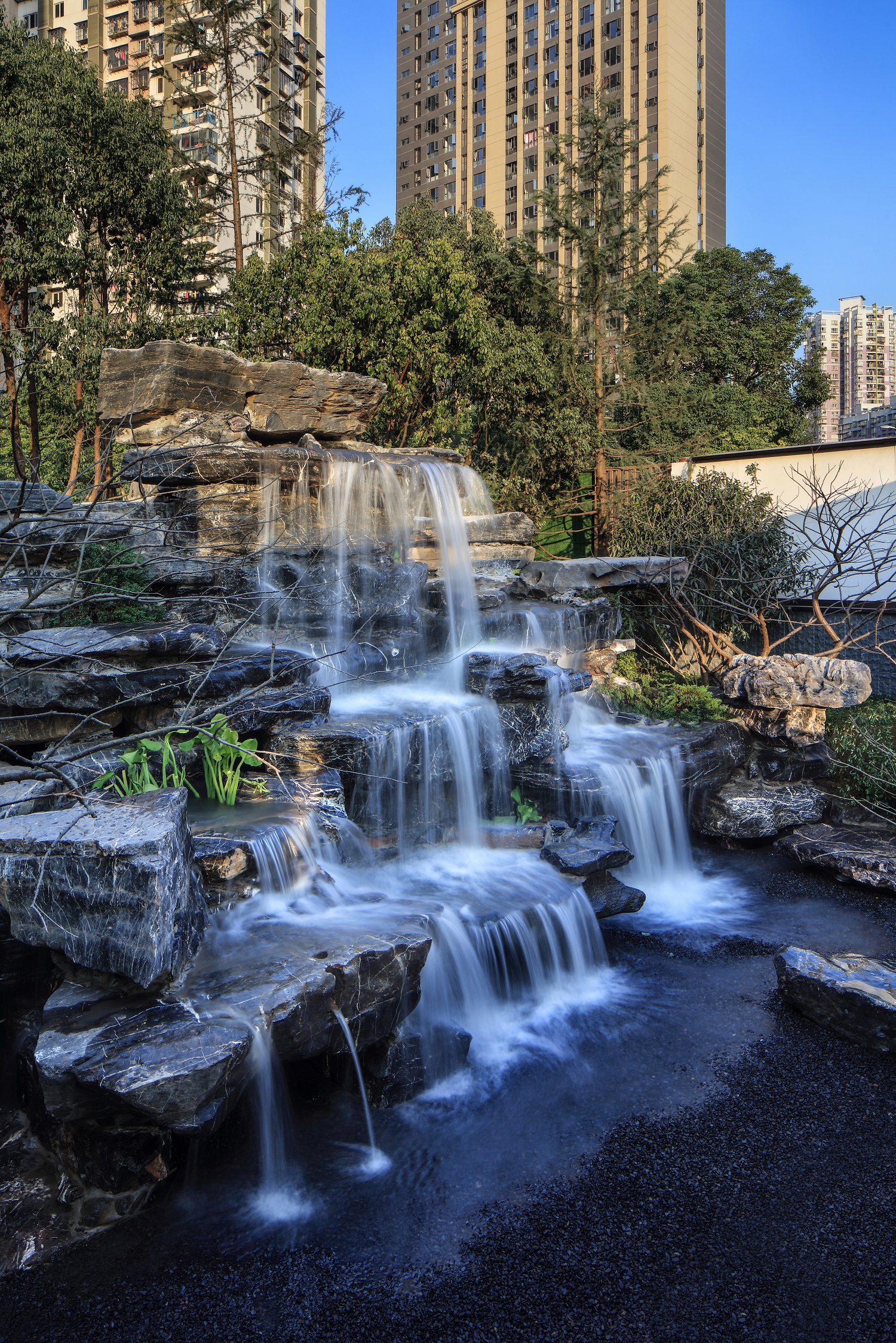 >国宾壹号院,系出融创top系产品"壹号院",地处重庆市城市核心区渝州路