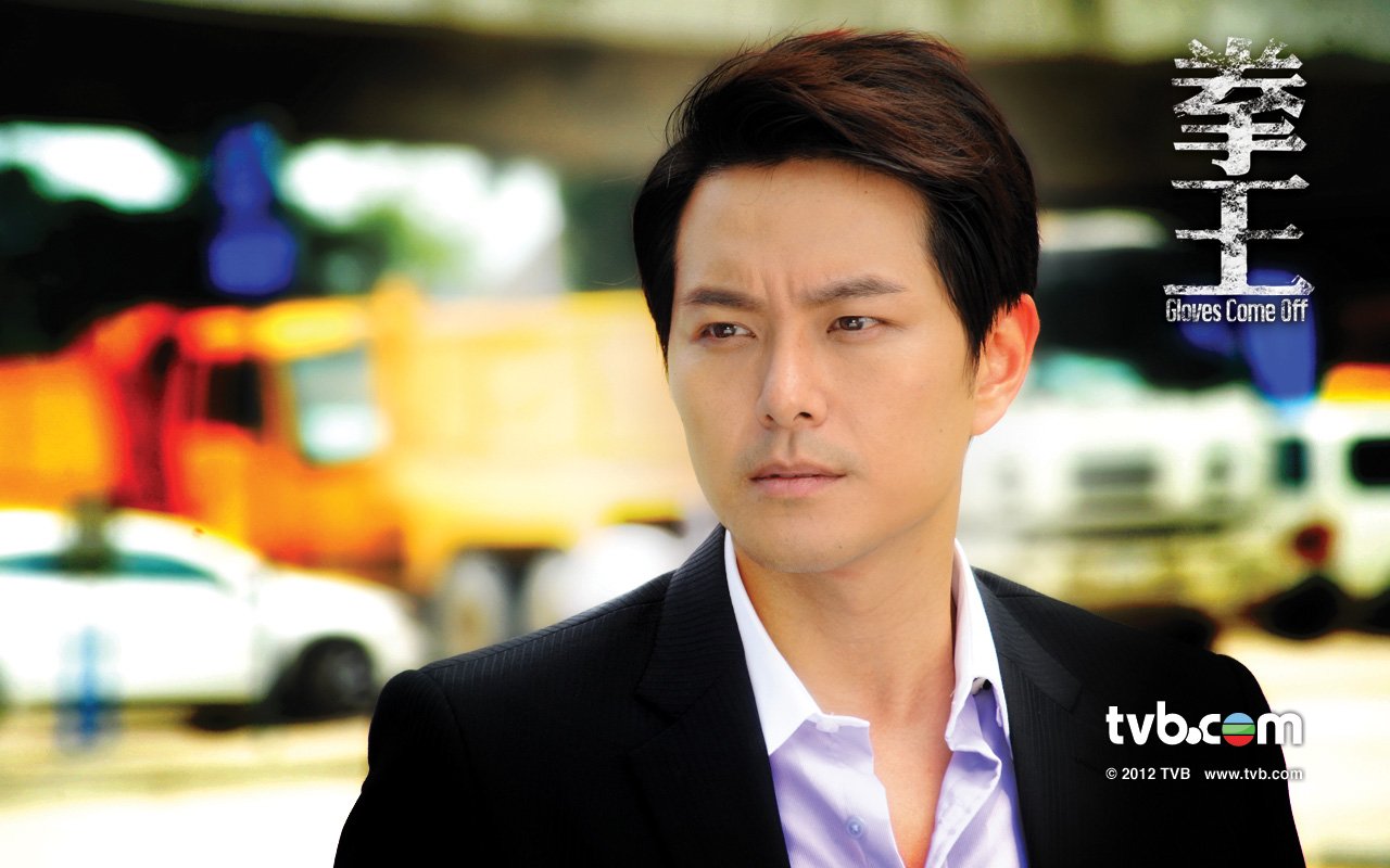 拳王》(英文:gloves come off),香港电视广播有限公司时装武打电视剧