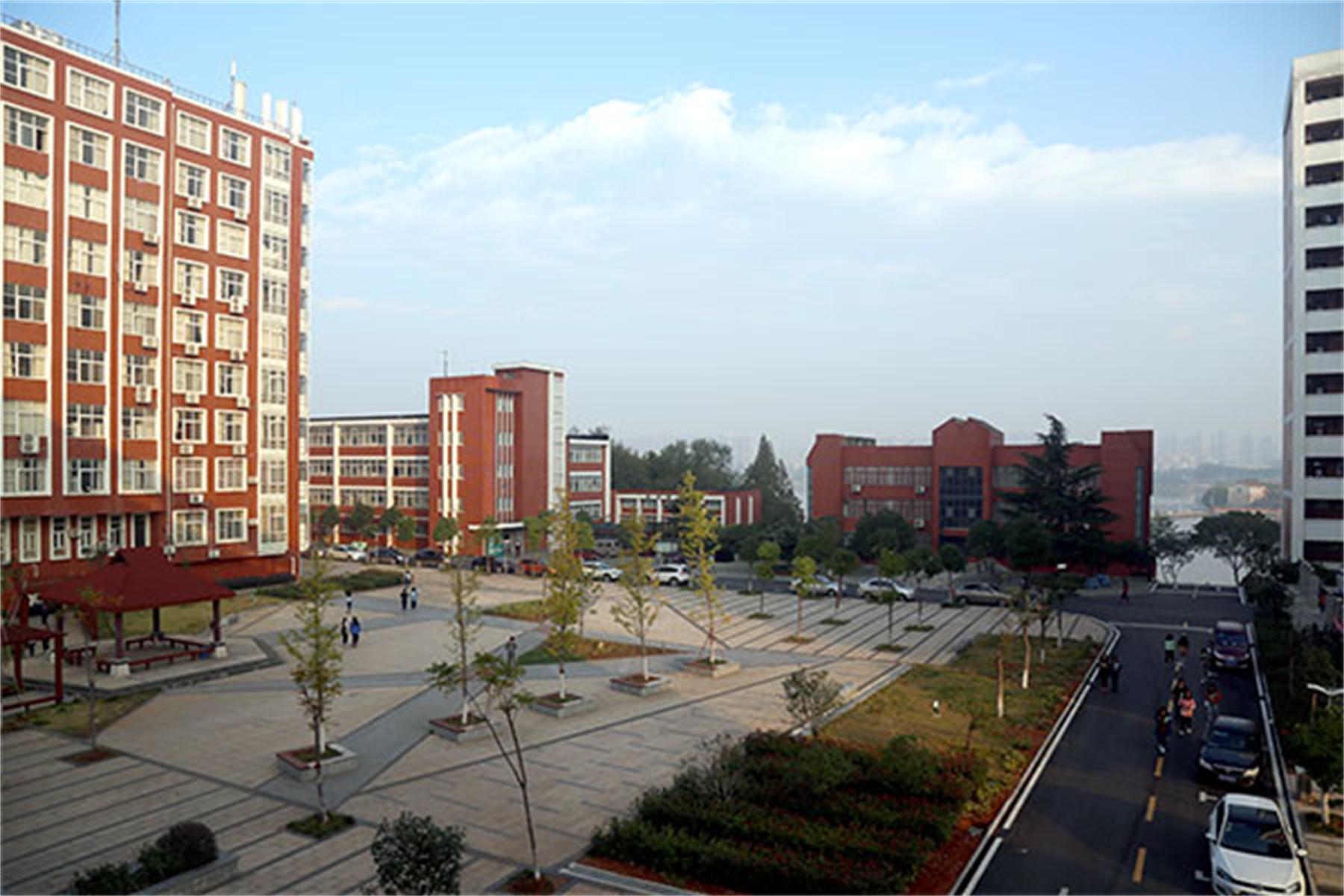  p>湖北生物科技职业学院是经 a target="_blank" href="/item/湖北省