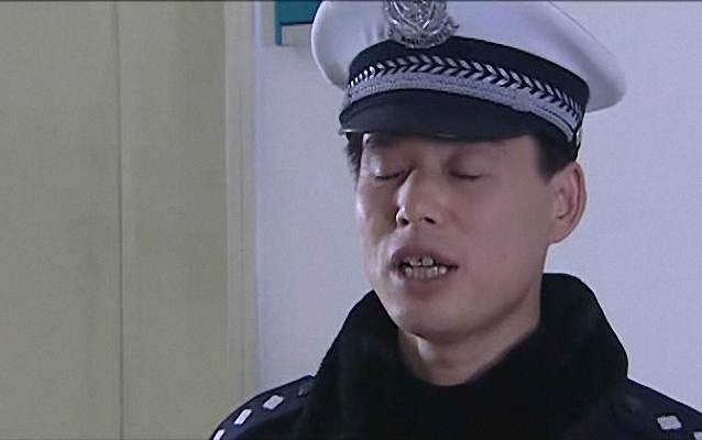  p>《怪罪》是2008年上映的悬疑类电视剧,由高进军执导,有中国版《 a