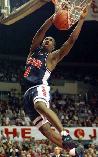 吉尔伯特·阿伦纳斯