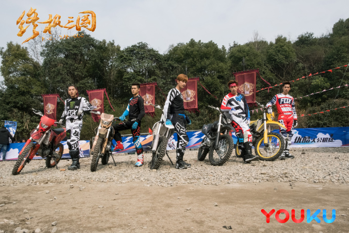  p>《终极三国》是合一集团,可米传媒和上海恩乔依联合出品的科幻偶像