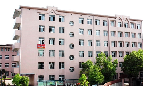  p data-id="gnhfqfikgu">娄底市第二完全中学,简称娄底二中,始建于