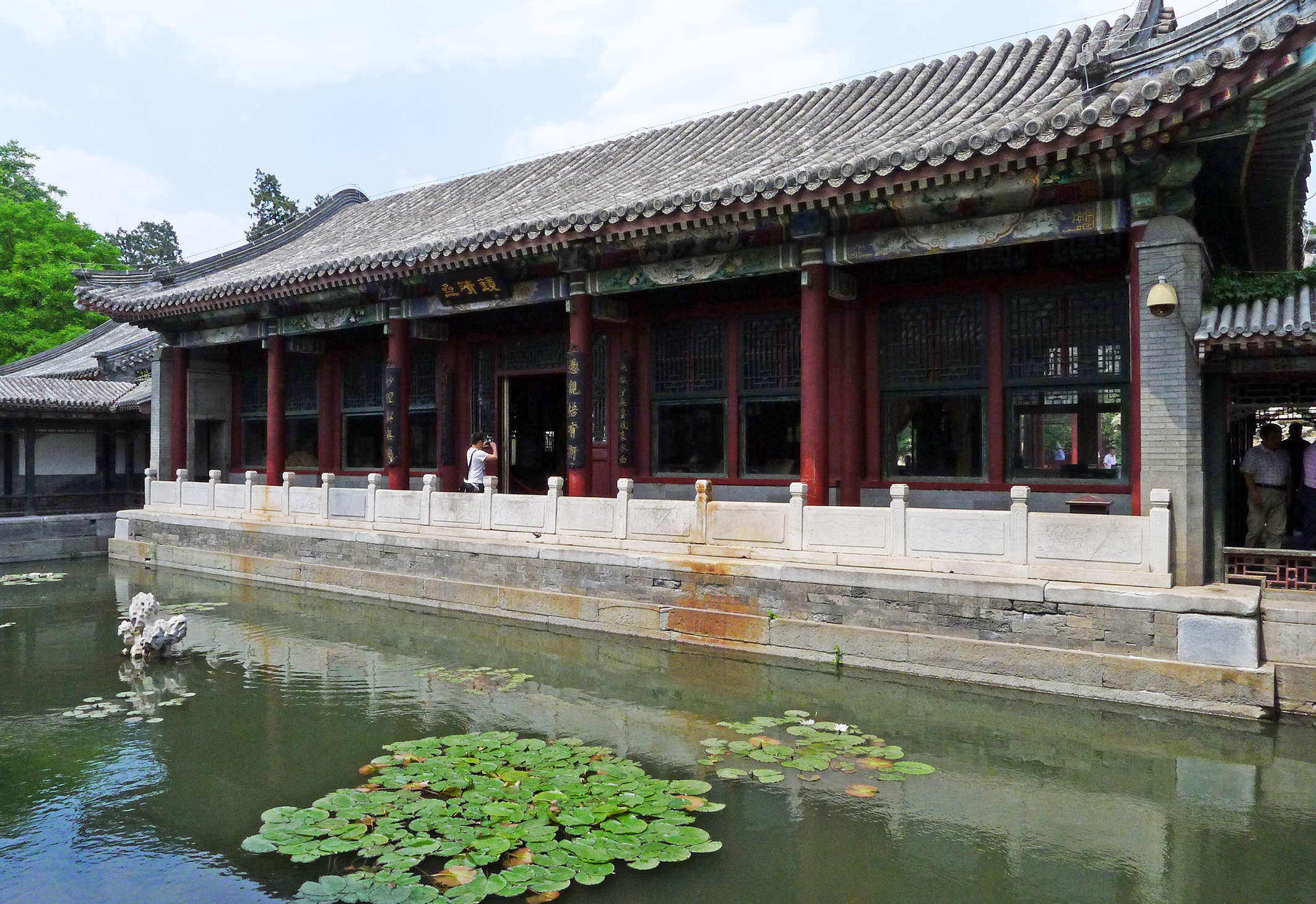  p data-id="gnwgg75jir">西苑三海,位于北京皇城之西,由北海,中海