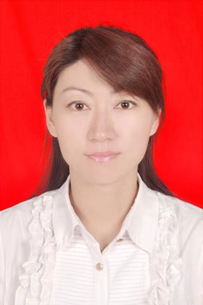 张彩霞