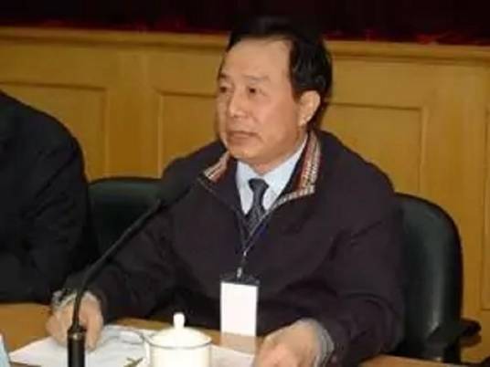 刘东文（中国行政管理学会学术委员会副主任）_百度百科