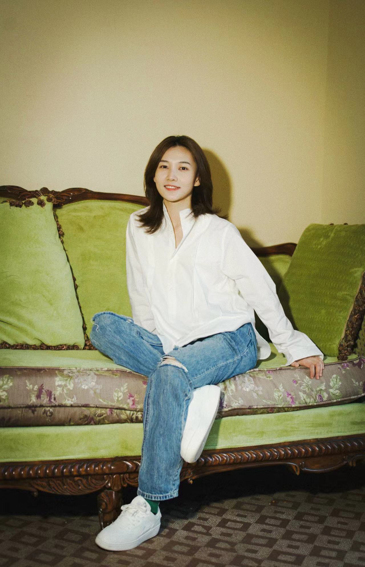 陈思敏,曾用名陈美伊,1998年8月9日出生于