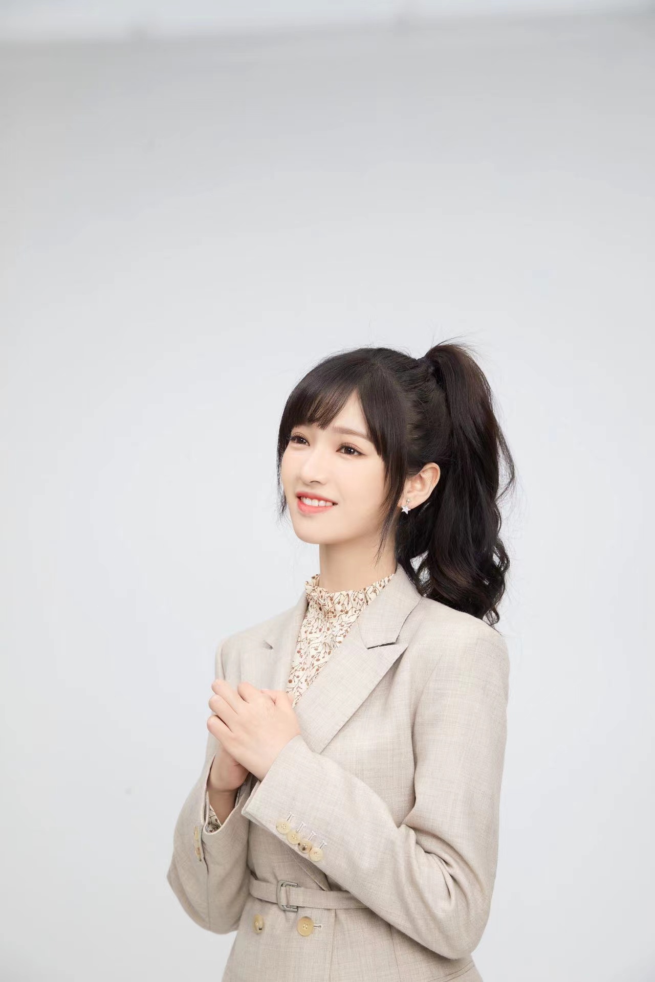 李佳洁