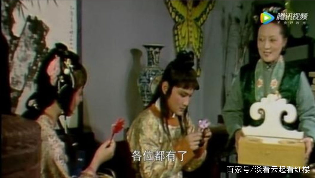 《红楼梦》：周瑞家的送宫花，送的不是花，送的是信息_百科TA说