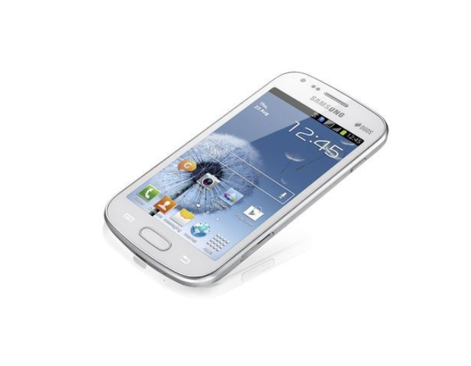 3)是三星公司2013年上市的一款智能手机. /p>