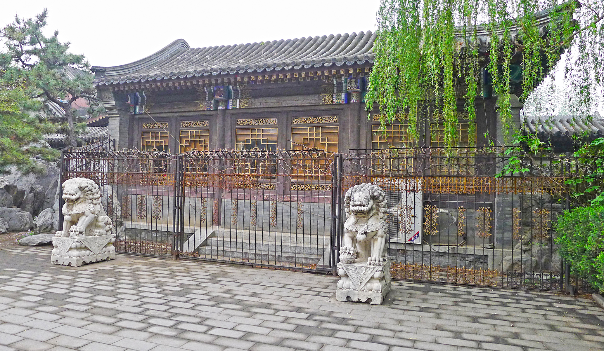  p>北京市日坛国际酒店是一座位于北京市朝阳区建国门外日坛路使馆区