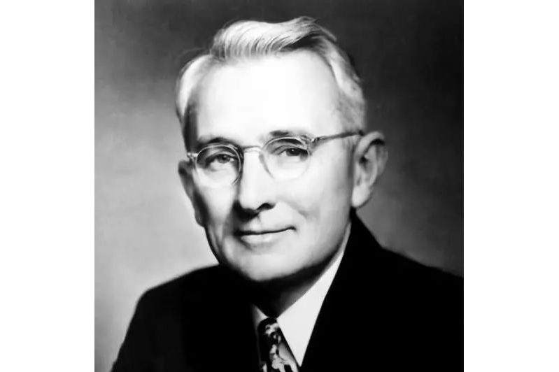 dale carnegie