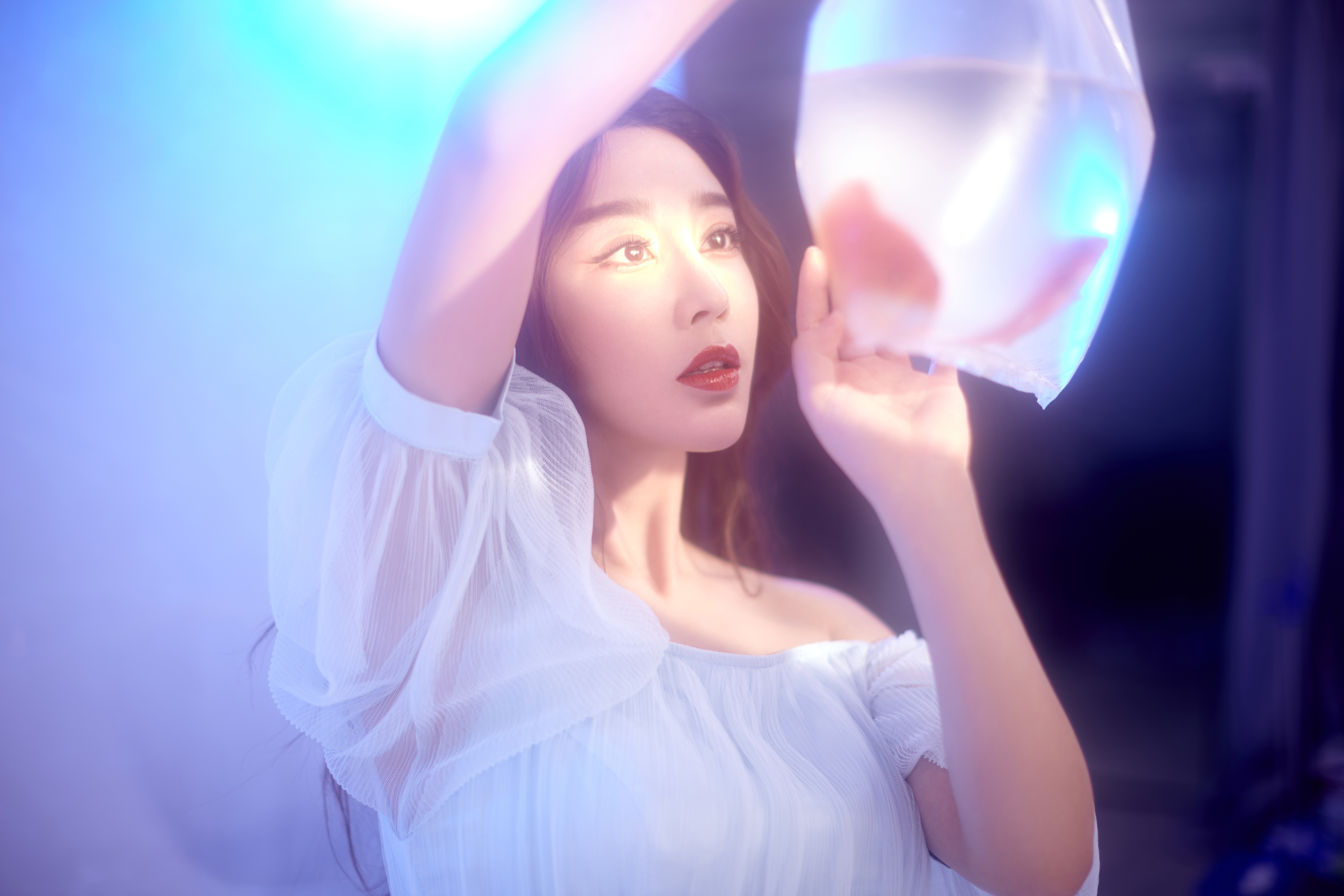  p>侍宣如,中国内地女演员,歌手.