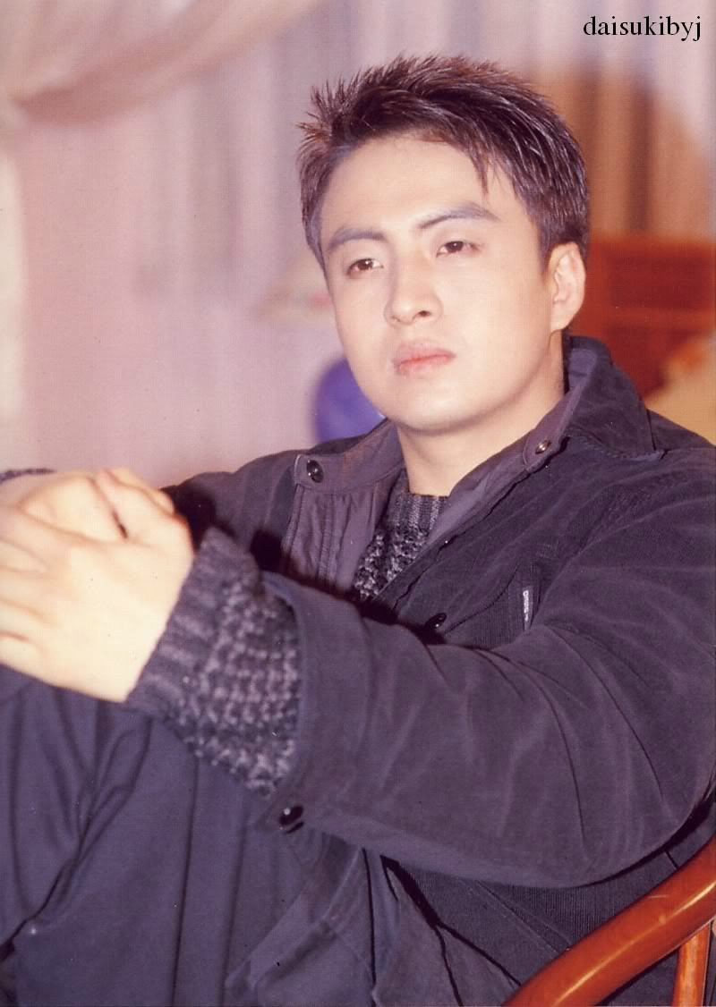  p>裴勇俊(bae yong joon),1972年8月29日出生于首尔,韩国男演员,制作