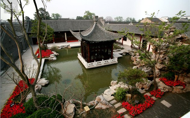  p>扬州长乐客栈位于江苏省扬州市目前保存较完好,规模较大的成片历史