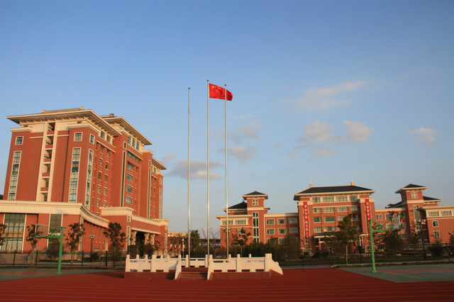 南通市天星湖中学