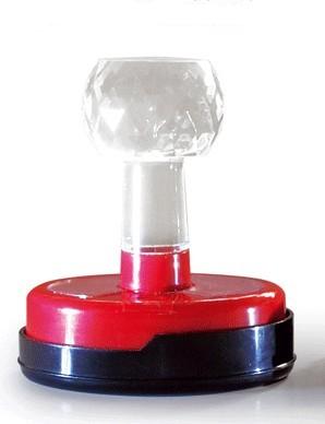  p>光敏章是指光敏平面橡胶渗透的印章,又称为平面橡胶印章. /p>