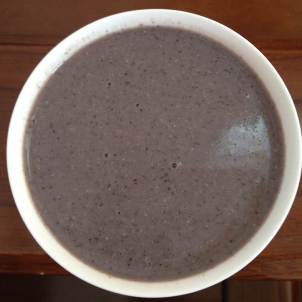 花生红枣芝麻糊