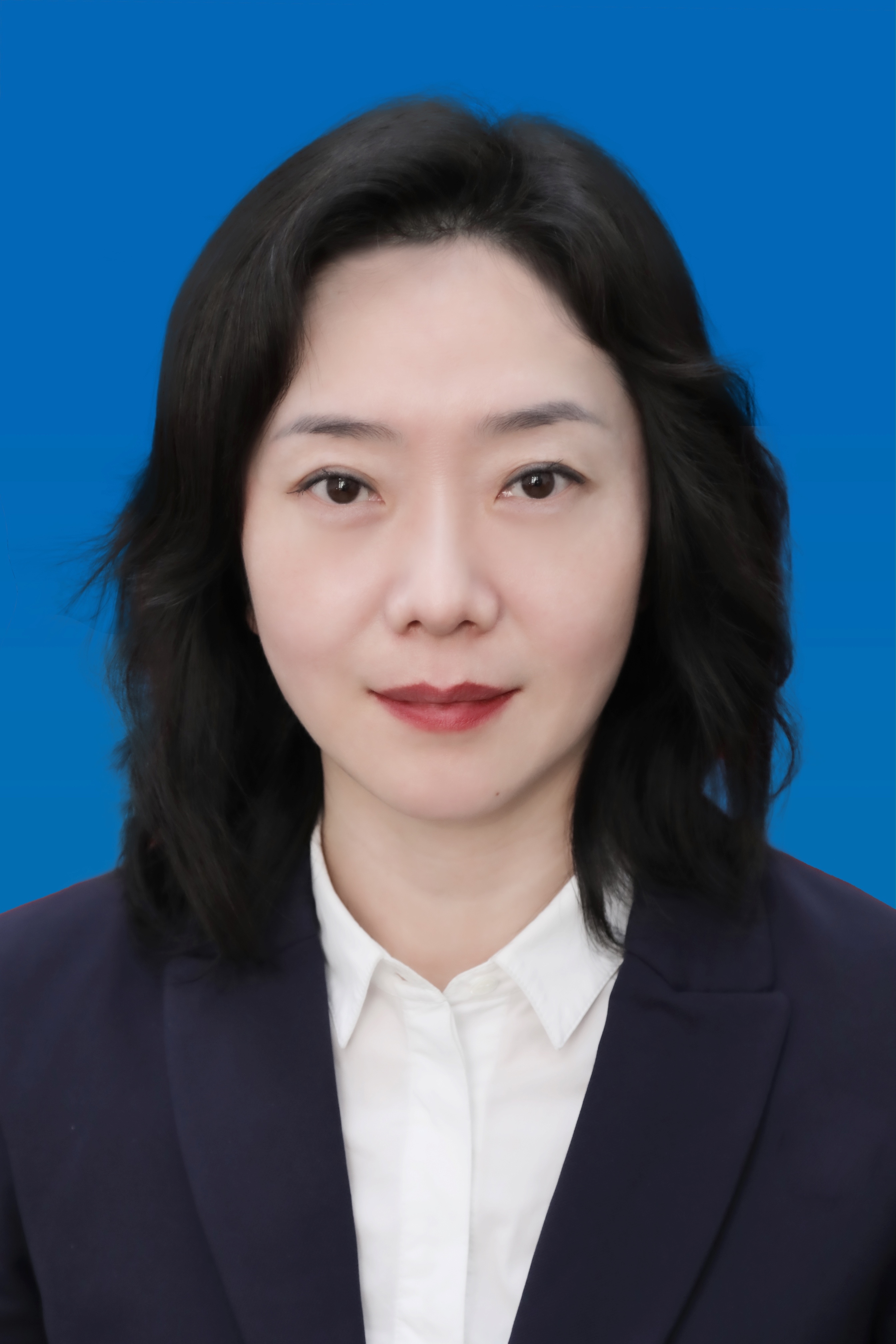  /p> p>现任哈尔滨平房区委副书记,区委党校校长,哈尔滨经济技术开发