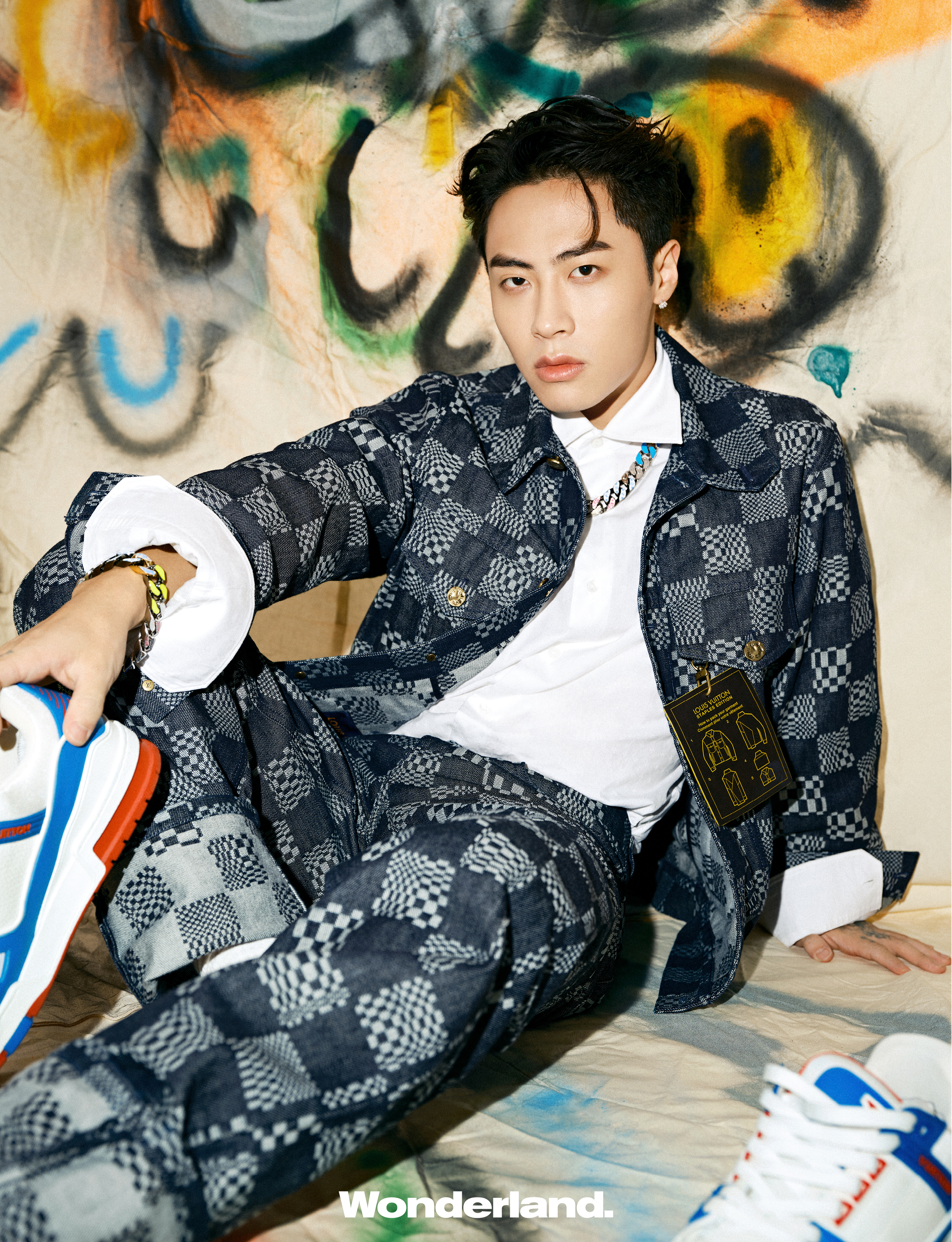 ck3rq">ice,本名杨长青,1996年5月14日出生于中国,中国内地流行男歌手