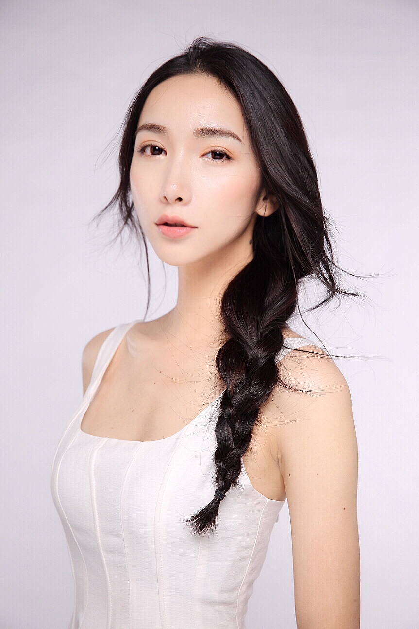  p data-id="gnbs2z4hbb">周婧,演员,曾参演电影《 a target="_blank"