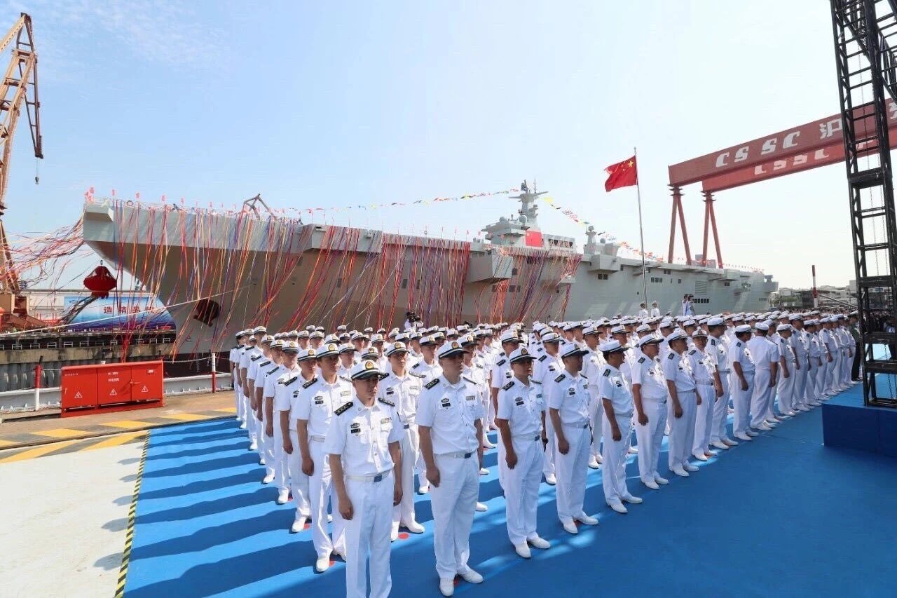 075型两栖攻击舰_百度百科