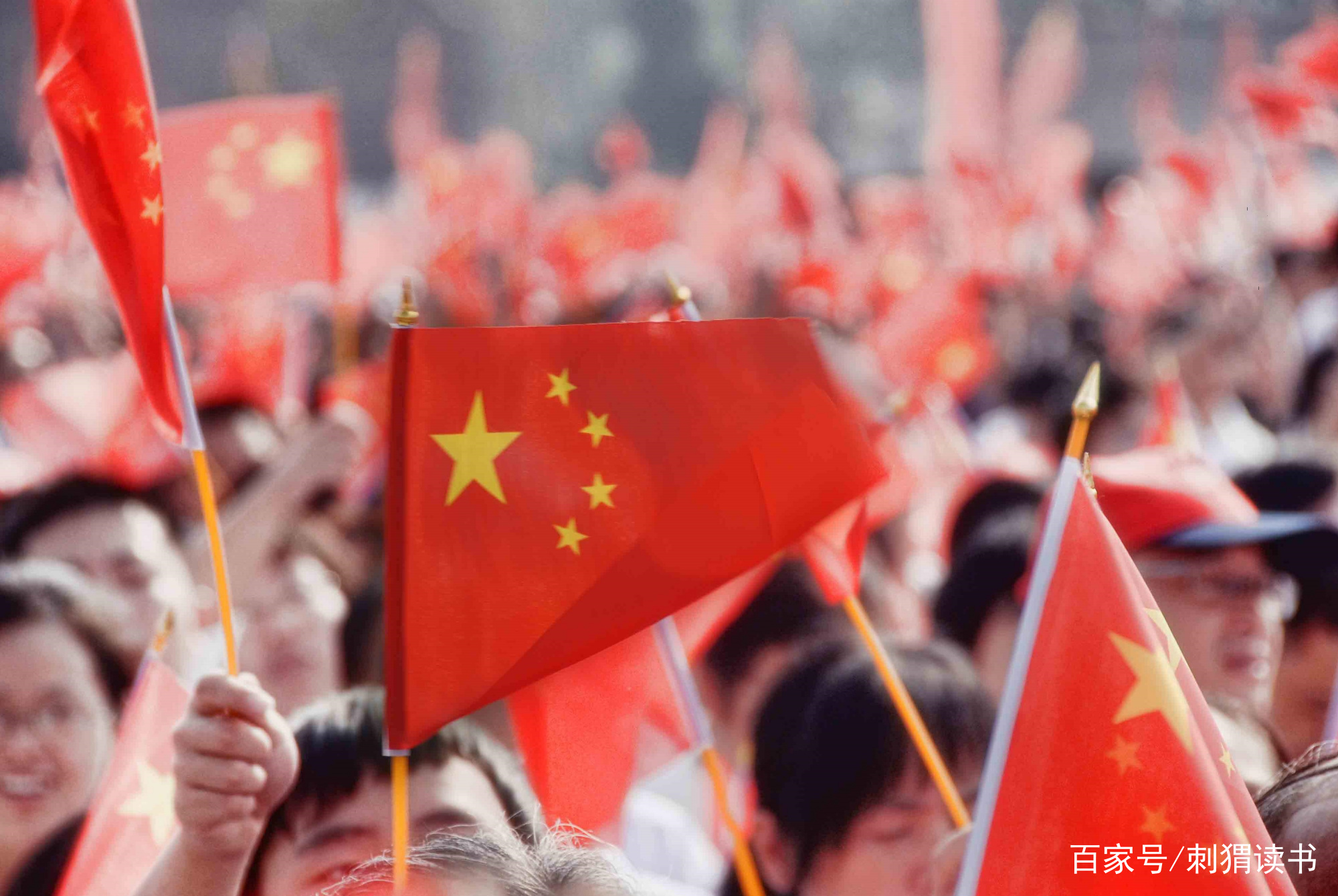 国庆献礼：这十句爱国名言，句句充满希望和正能量，值得牢记收藏_百科TA说