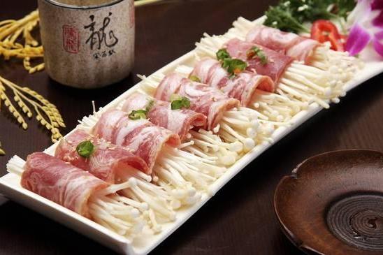 培根肉卷金针菇