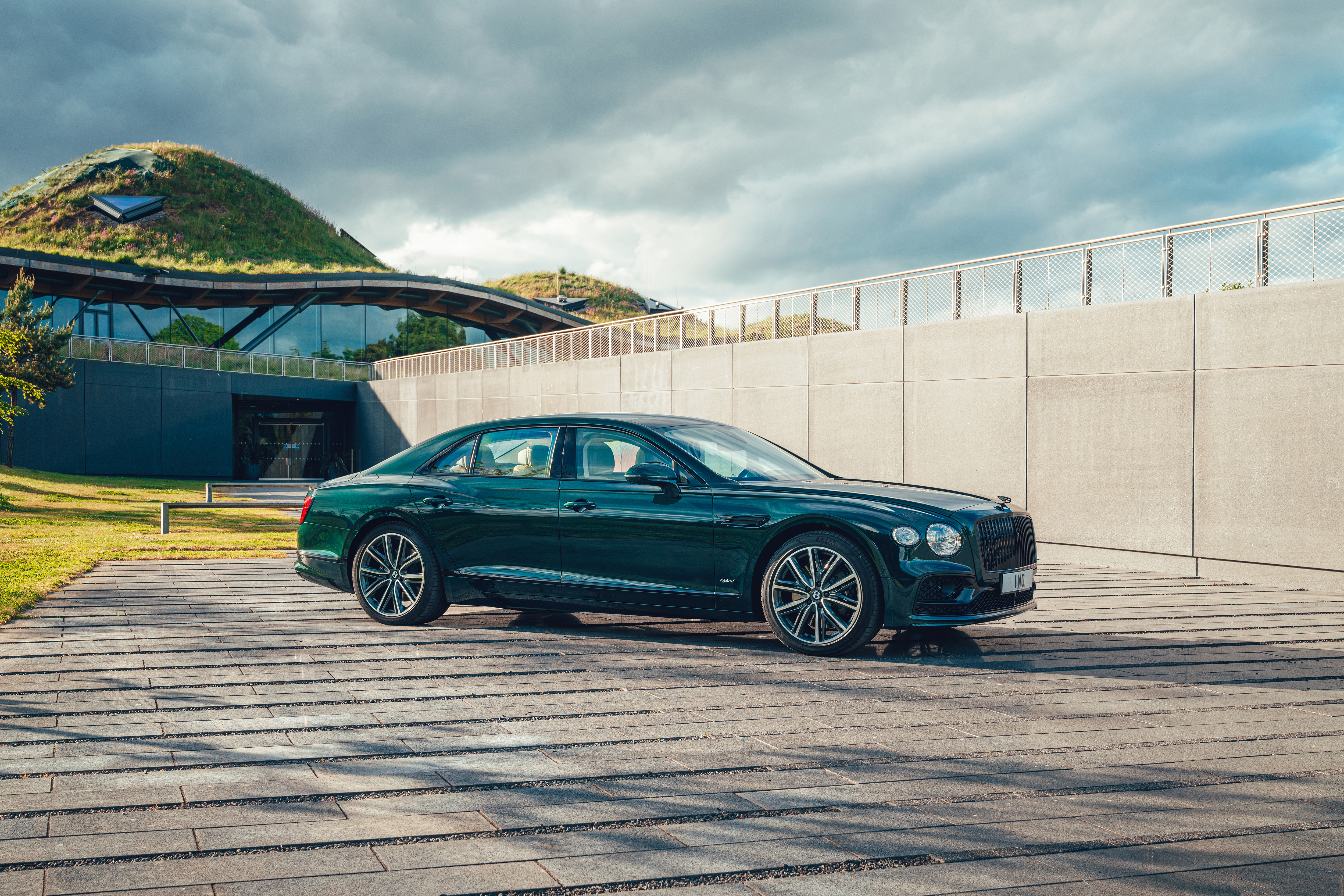  p>宾利(bentleymotors limited),英国豪华汽车品牌,总部位于英国克鲁