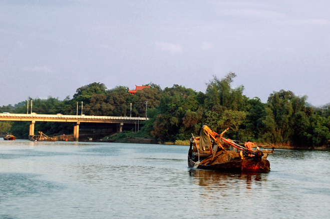 是位于广西壮族自治区防城港市防城区境内的公园