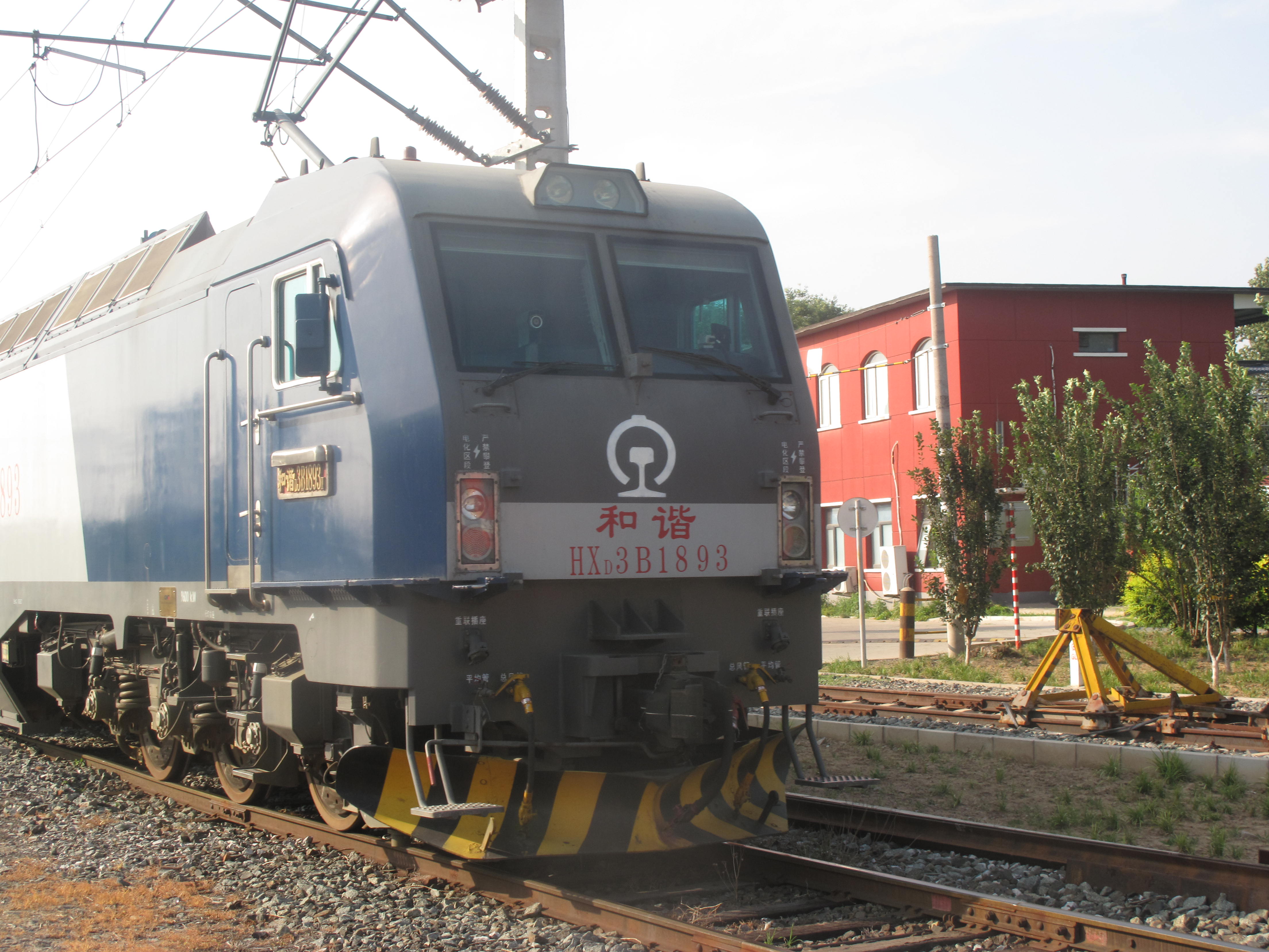 和谐3b型电力机车