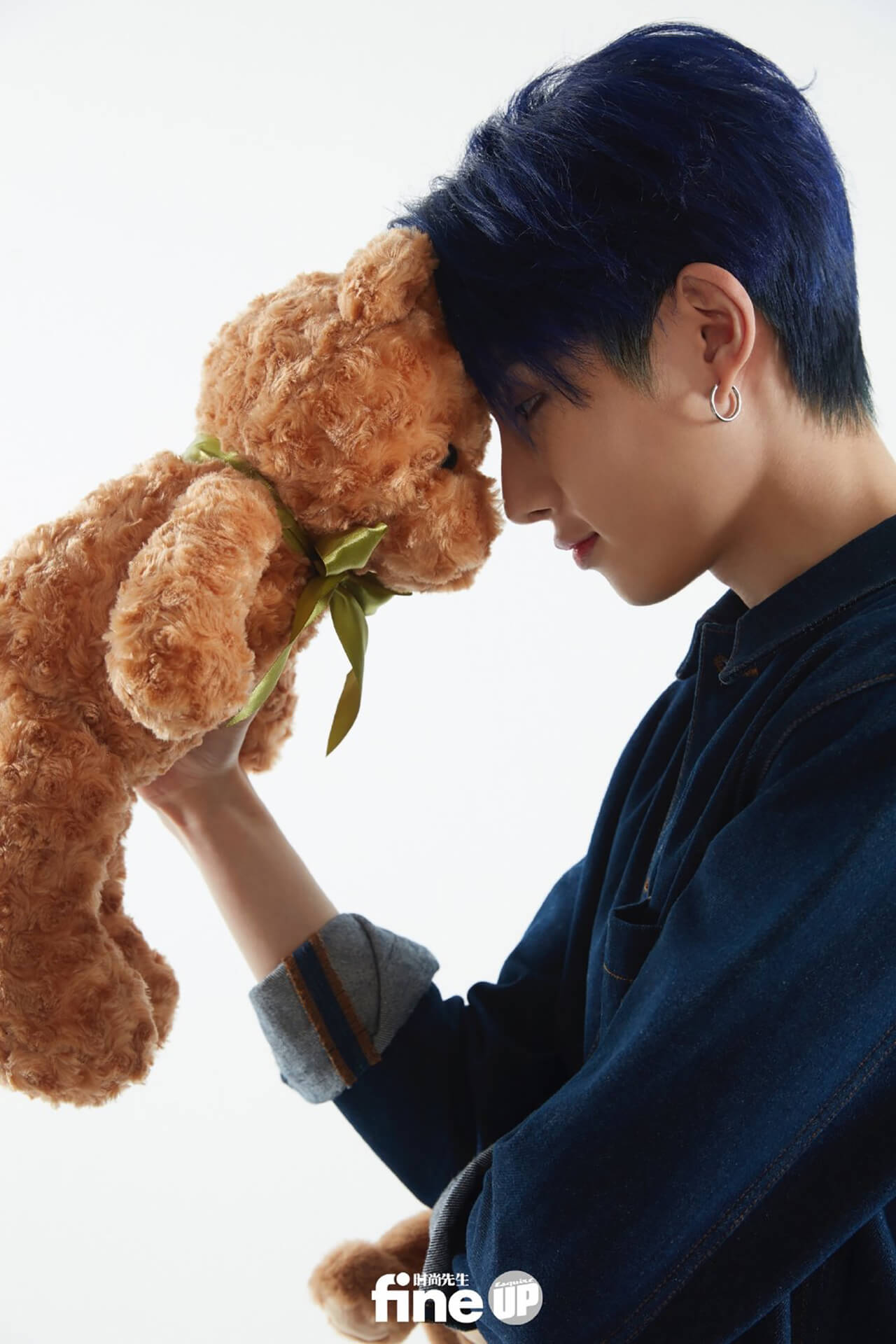  p data-id="gnwneurtrr">奥斯卡(oscar wang),本名王政熊,1998年7月