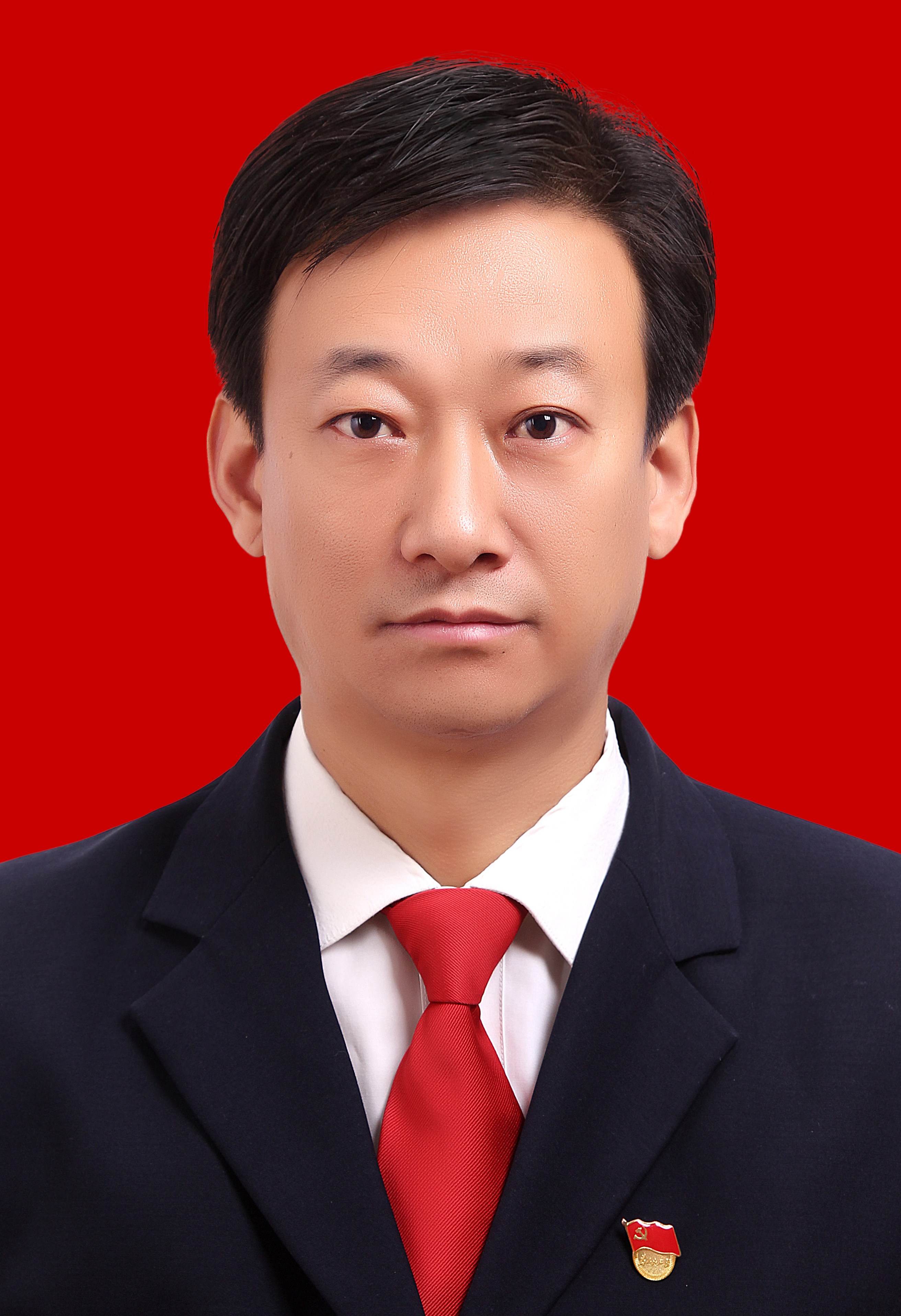  p>李天龙,男,汉族,1976年9月,甘肃民勤,1998年4月参加工作,宁夏区委