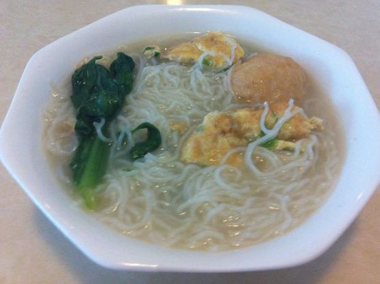  p>鸡蛋粉丝汤是一道以 a target="_blank" href="/item/小白菜/66994