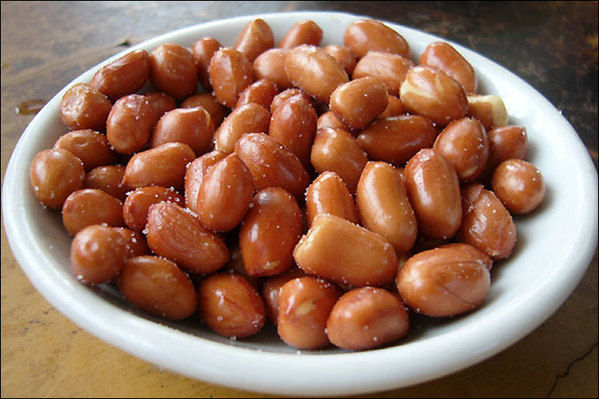  p data-id="gnbx9uybaf">炒花生(fried peanuts)属于 a target="